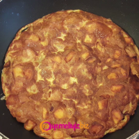 PATATESLİ OMLET