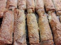 PEYNİRLİ MAYDANOZLU YUFKALI BÖREK