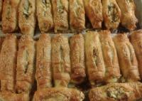 YUFKALI PEYNİRLİ KARNIYARIK BÖREK