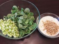 SEMİZOTU SALATASI