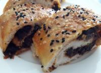 EKMEK HAMURUNDAN ZEYTİNLİ ÇÖREK