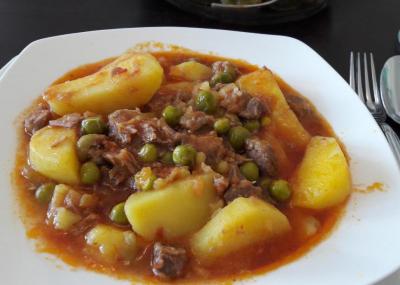 BEZELYELİ  PATATES YEMEĞİ