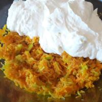 HAVUÇLU KABAK SALATASI