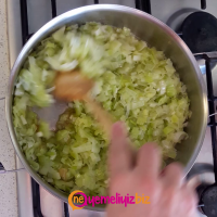 YUMURTALI PIRASA