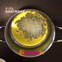 ZEYTİNYAĞLI ISPANAK  YEMEĞİ