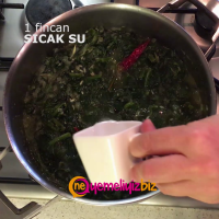 ZEYTİNYAĞLI ISPANAK  YEMEĞİ